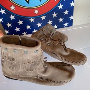 Minnetonka Moccasins